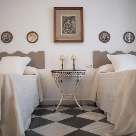 Gatu Premium Apartamento Palacio Oneto Con Jardin Privado " Preferente Mayores De 25 Anos Y Familias " El Puerto de Santa Maria Luaran gambar