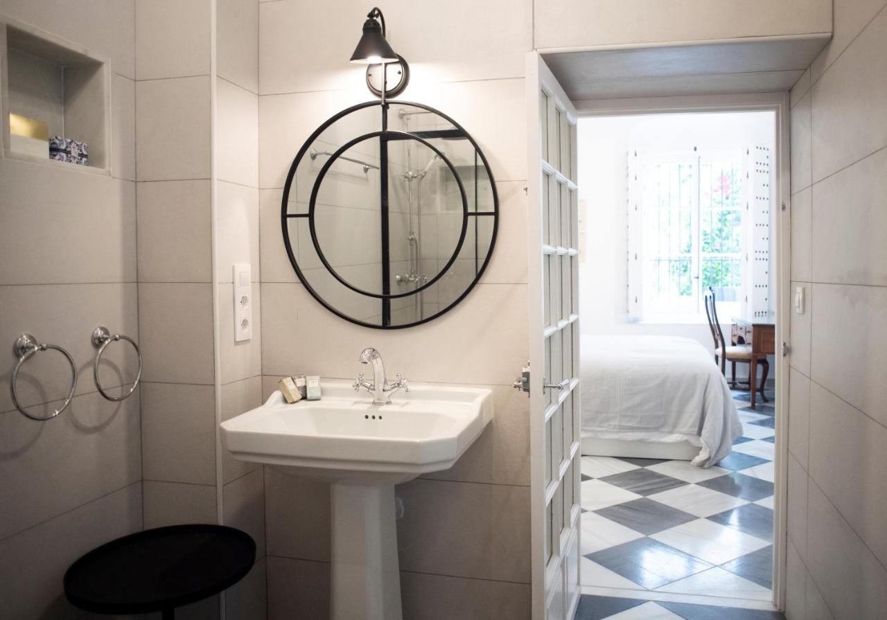 Gatu Premium Apartamento Palacio Oneto Con Jardin Privado " Preferente Mayores De 25 Anos Y Familias " El Puerto de Santa Maria Luaran gambar