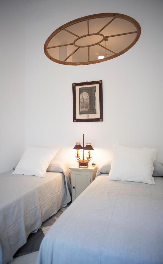 Gatu Premium Apartamento Palacio Oneto Con Jardin Privado " Preferente Mayores De 25 Anos Y Familias " El Puerto de Santa Maria Luaran gambar